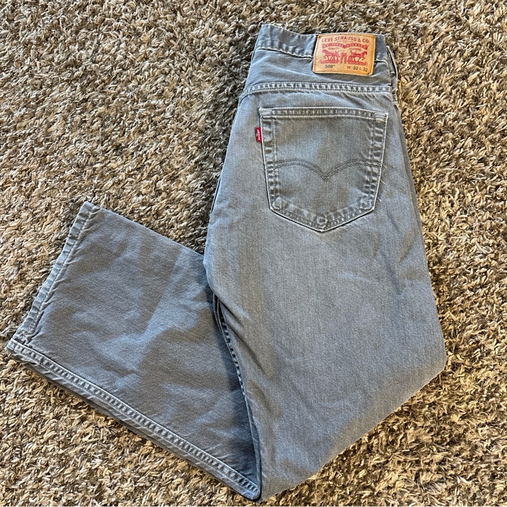 Levi's 569 Straight Jeans in Gray Denim
